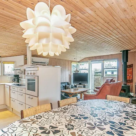 8 Person In Hébergement de vacances *